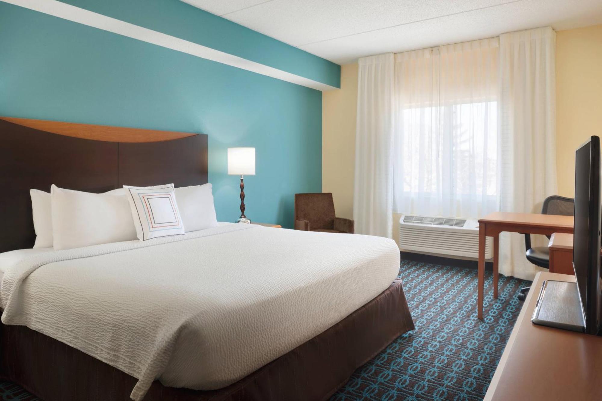 Fairfield & Minneapolis Bloomington/mall Of America 3*